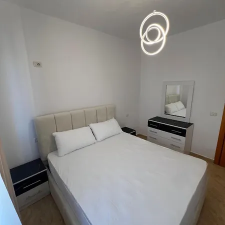 Ferra Apartamento Durrës